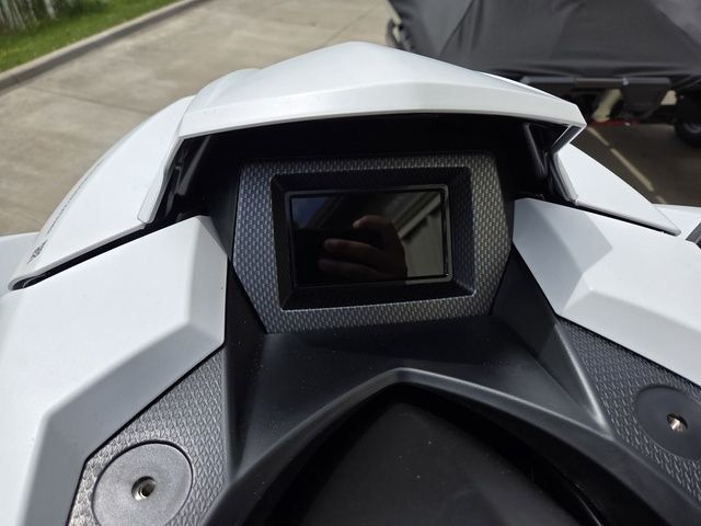 2025 Yamaha WaveRunner gp - 7