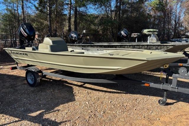 2026 Tracker Grizzly 1648 SC