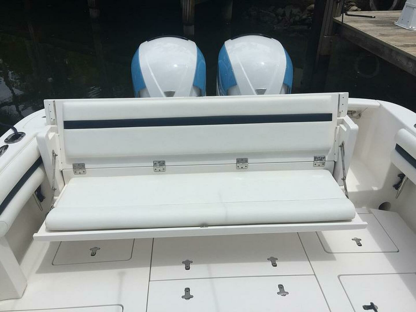 2015 Intrepid 375 Center Console - Image 10
