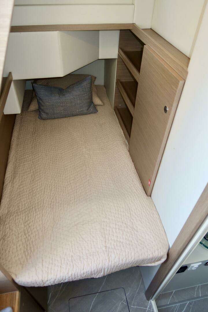 2026 Absolute 58 Navetta - Image 54