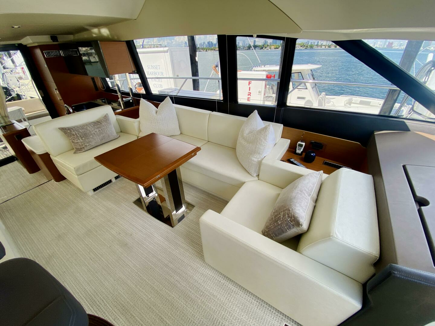 2015 Prestige 500 - Image 66