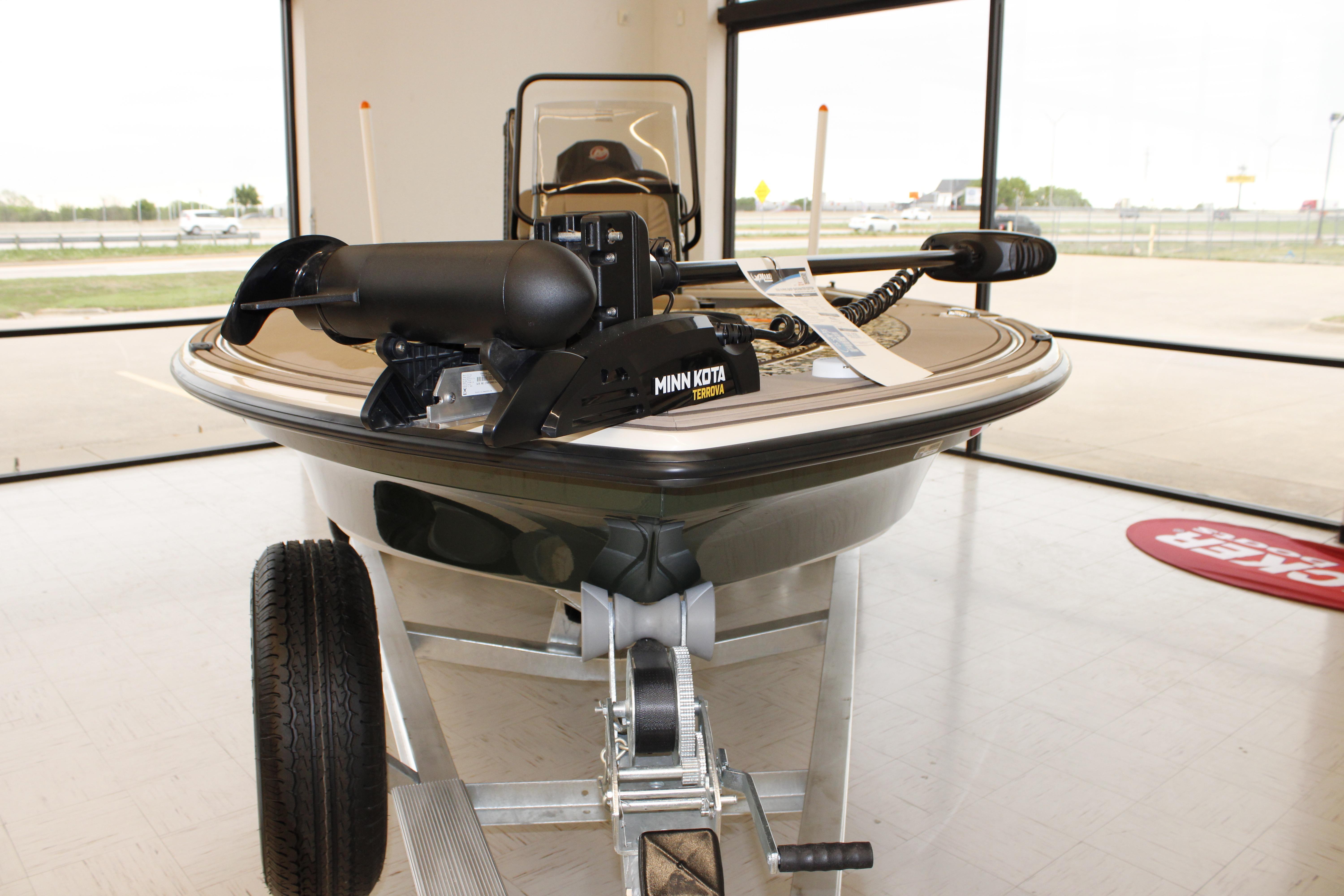 2026 Mako 18 Pro Skiff Backwater Edition on display with Minn Kota Terrova motor.