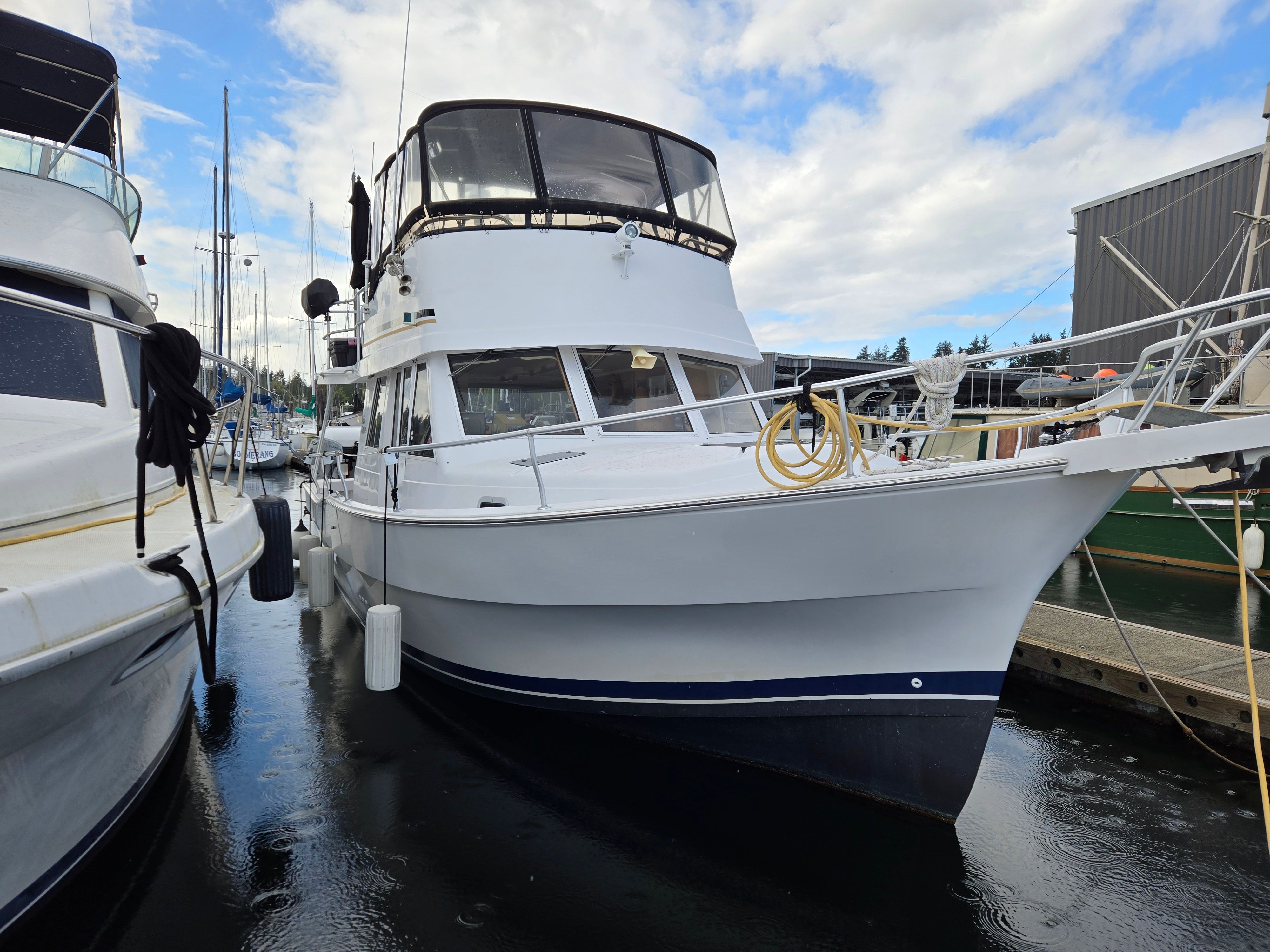 1999 Mainship 390 Trawler - 6