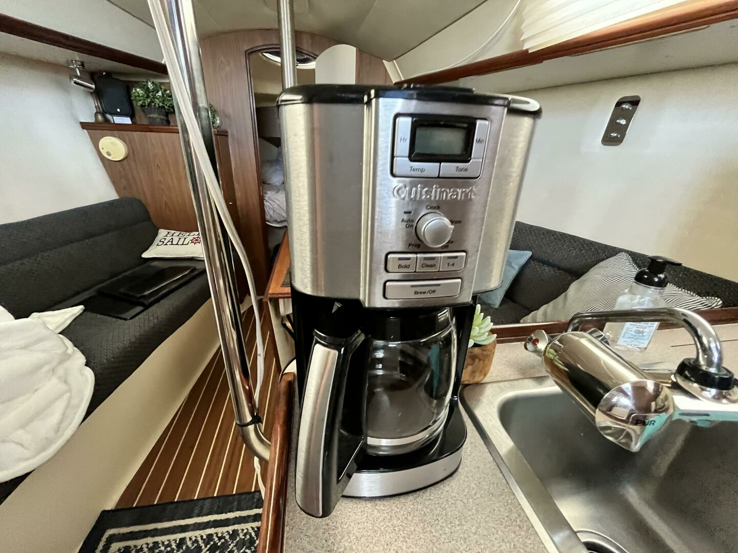 2005 Hunter — - Image 12