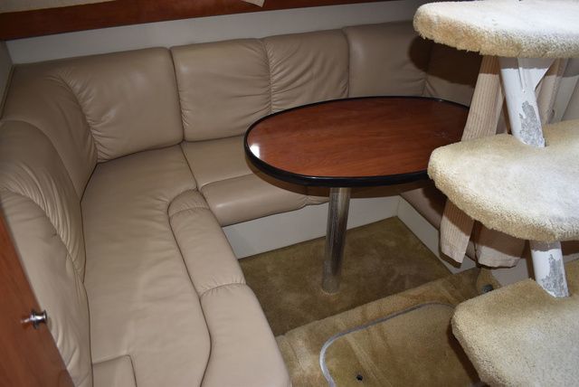 2005 Larson Cabrio 310 - 76