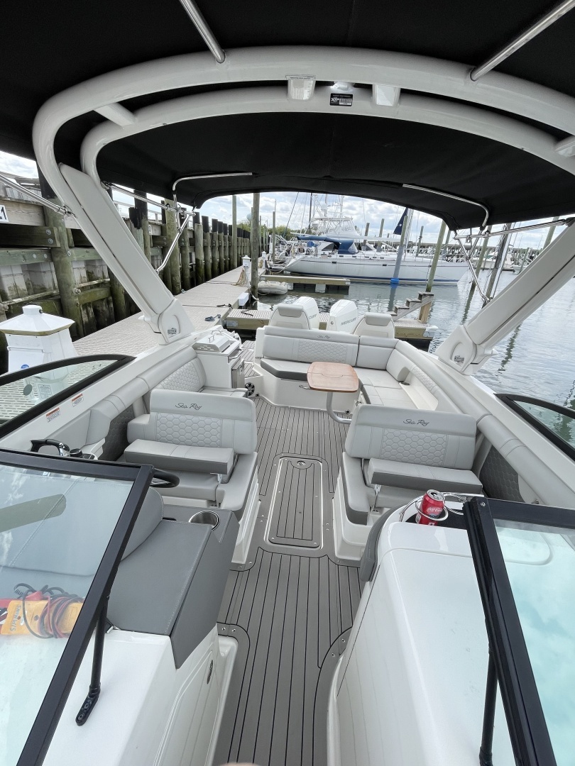 2022 Sea Ray 290 SDX - Image 11