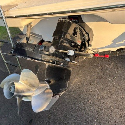 1995 Sea Ray 220 Signature Select - 5