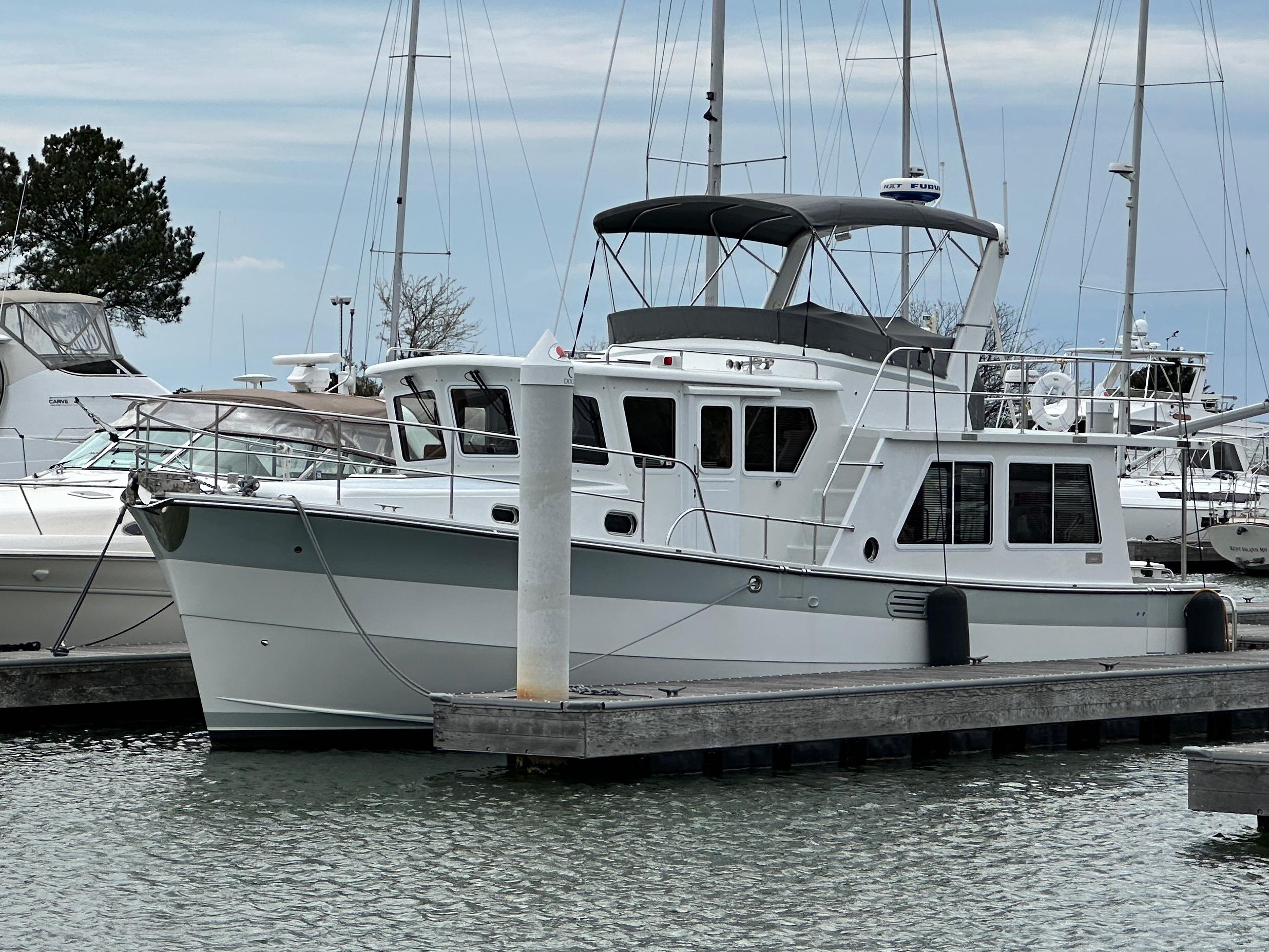 2023 Helmsman Trawlers 43E PILOTHOUSE