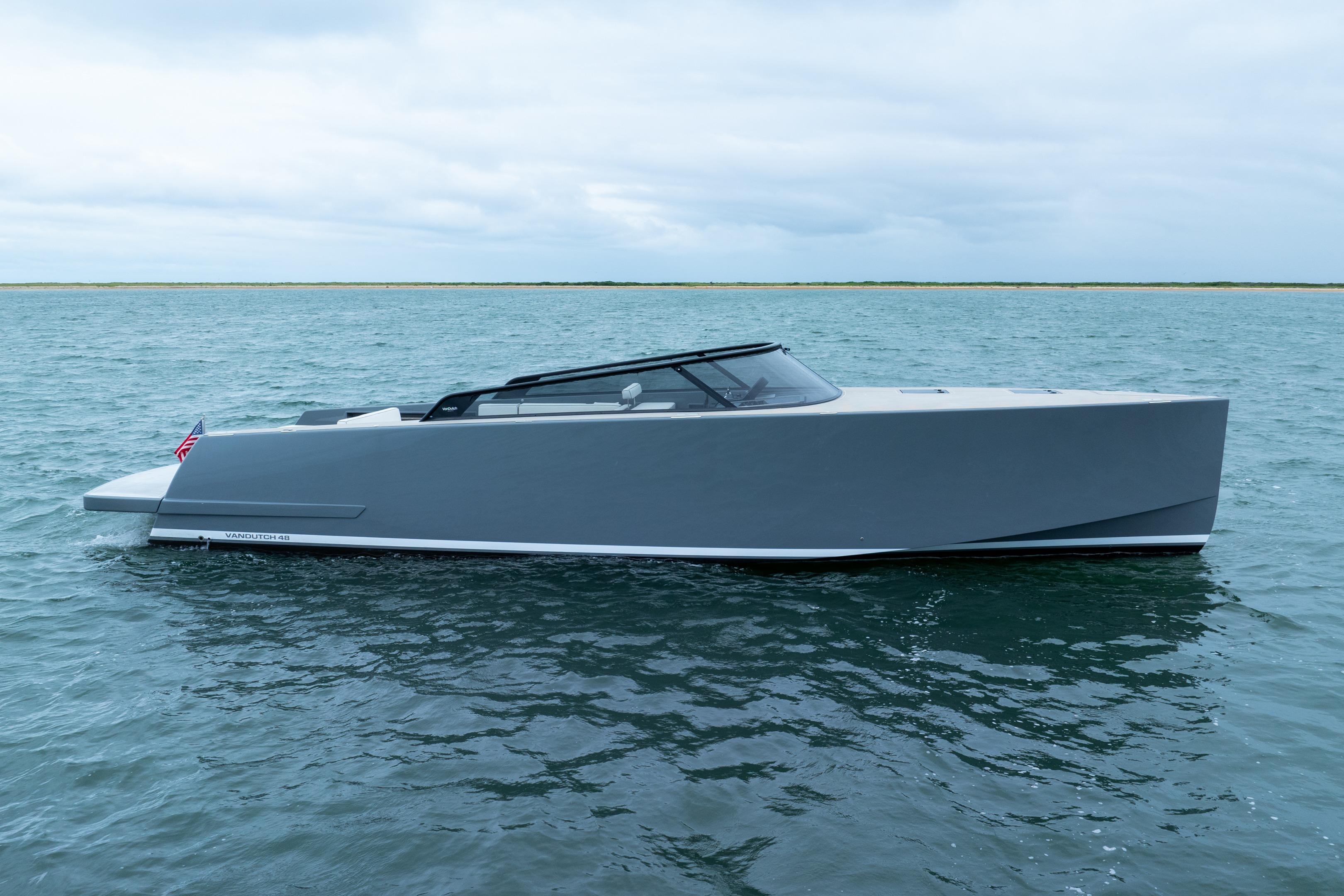 2023 VanDutch 48