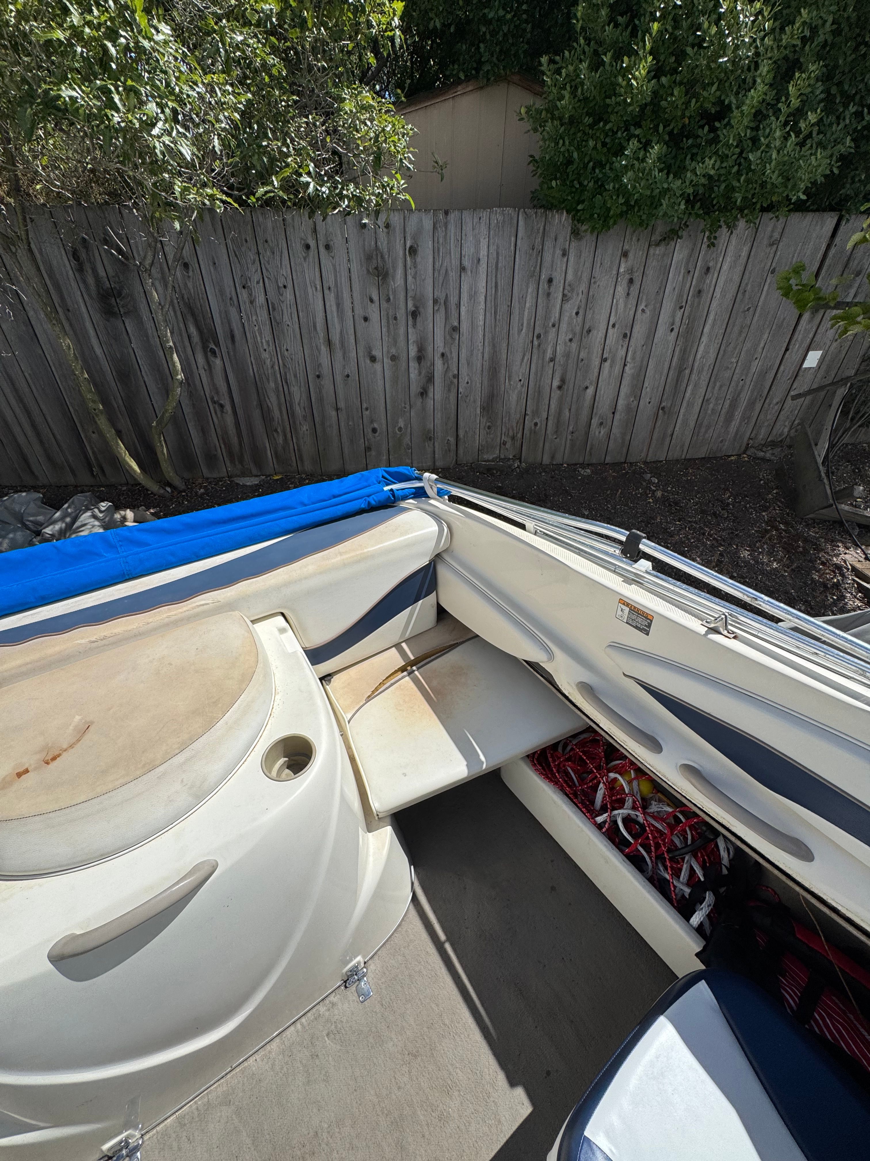 2002 Bayliner 212 Capri - 6