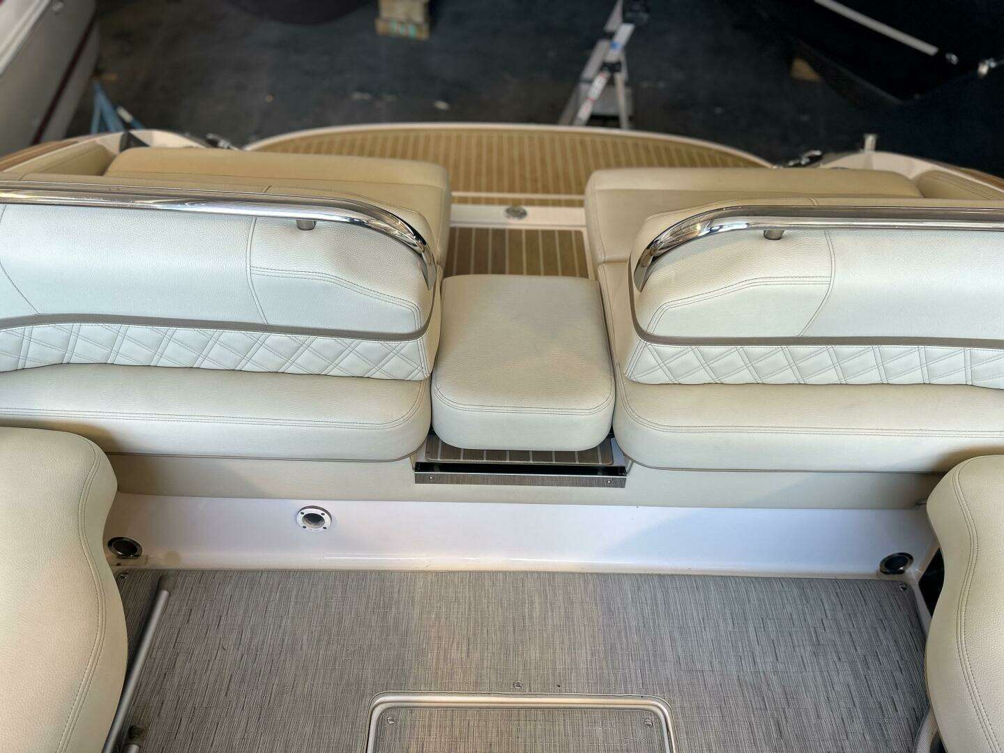 2019 Regal — - Image 22