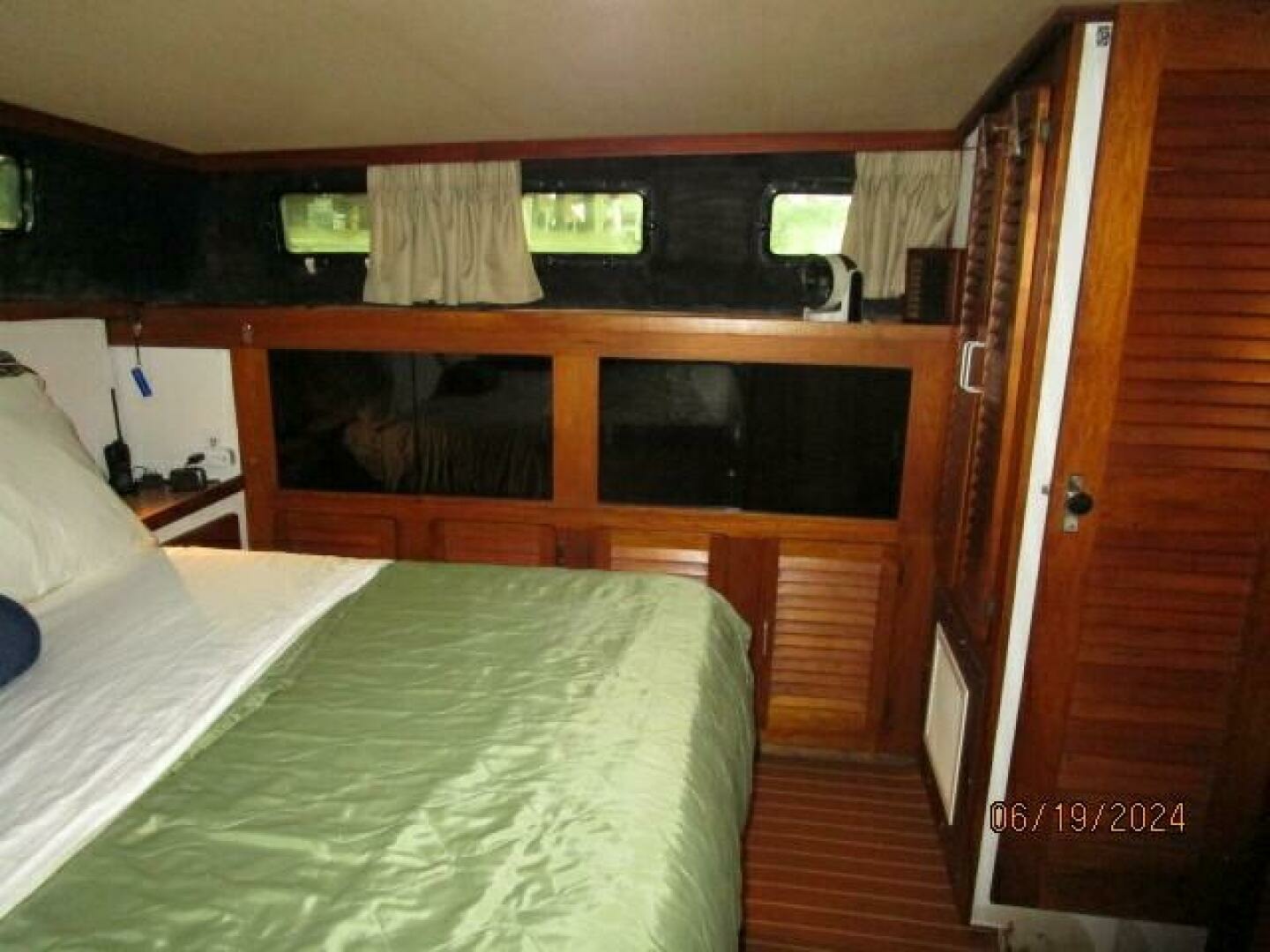 1984 Mainship 40DC - Image 48