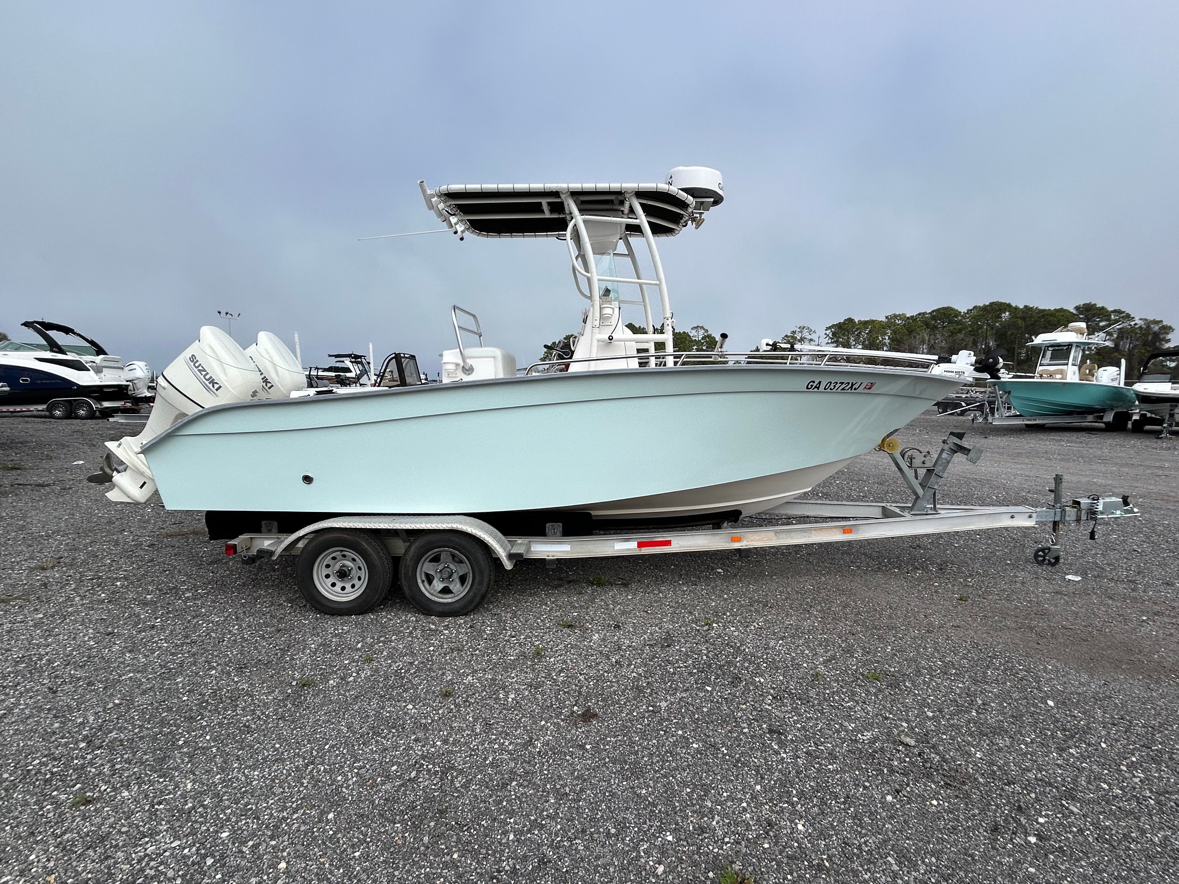 2006 Cape Horn 210 CC