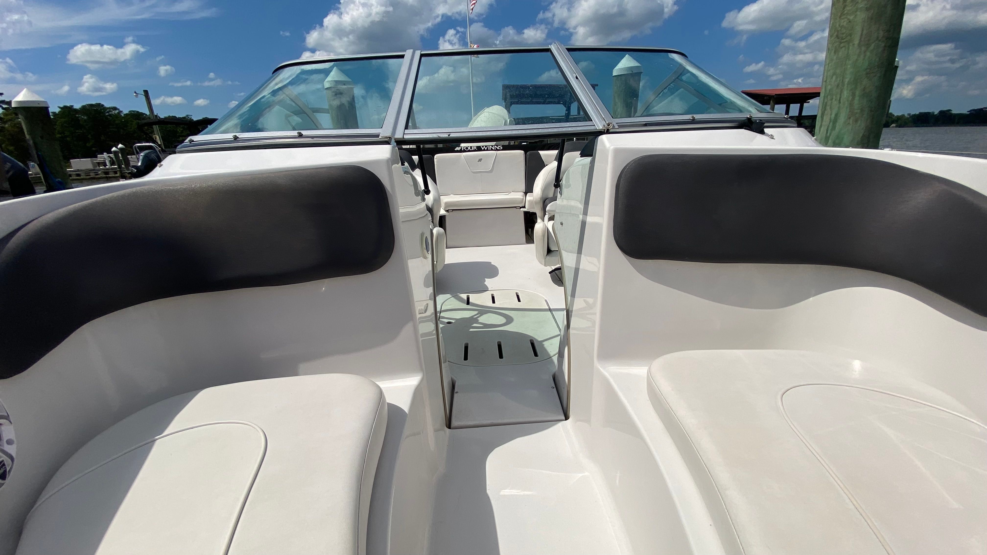 2012 Four Winns H180 - 10