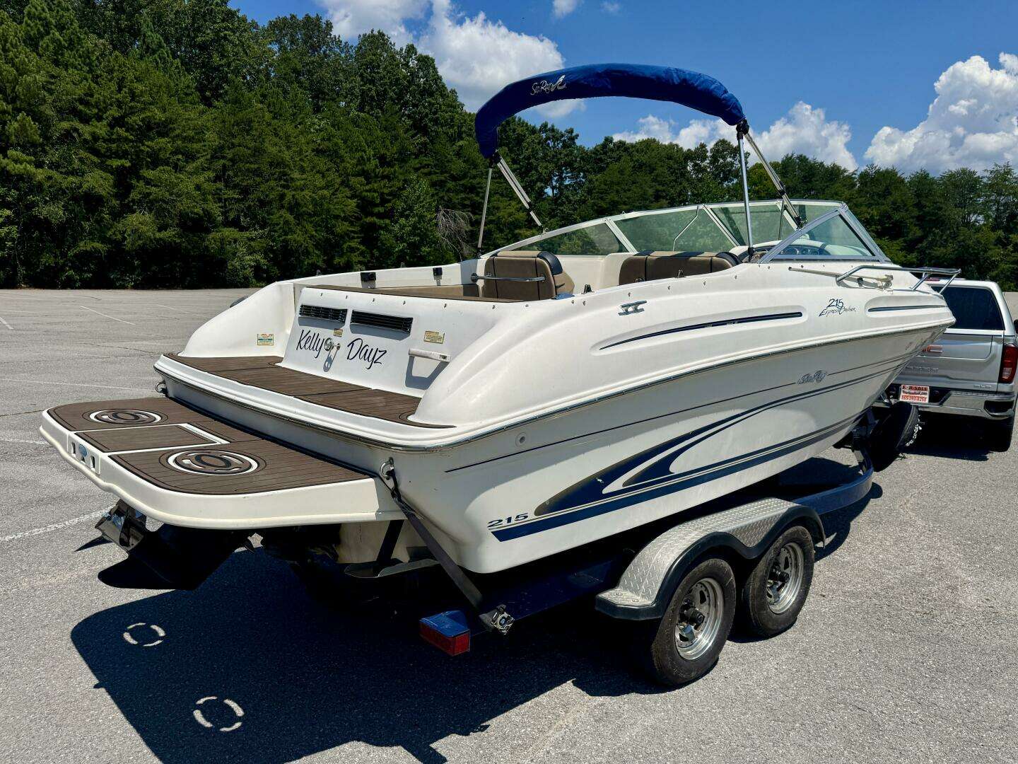 1999 Sea Ray 215 Express Cruiser - Image 14