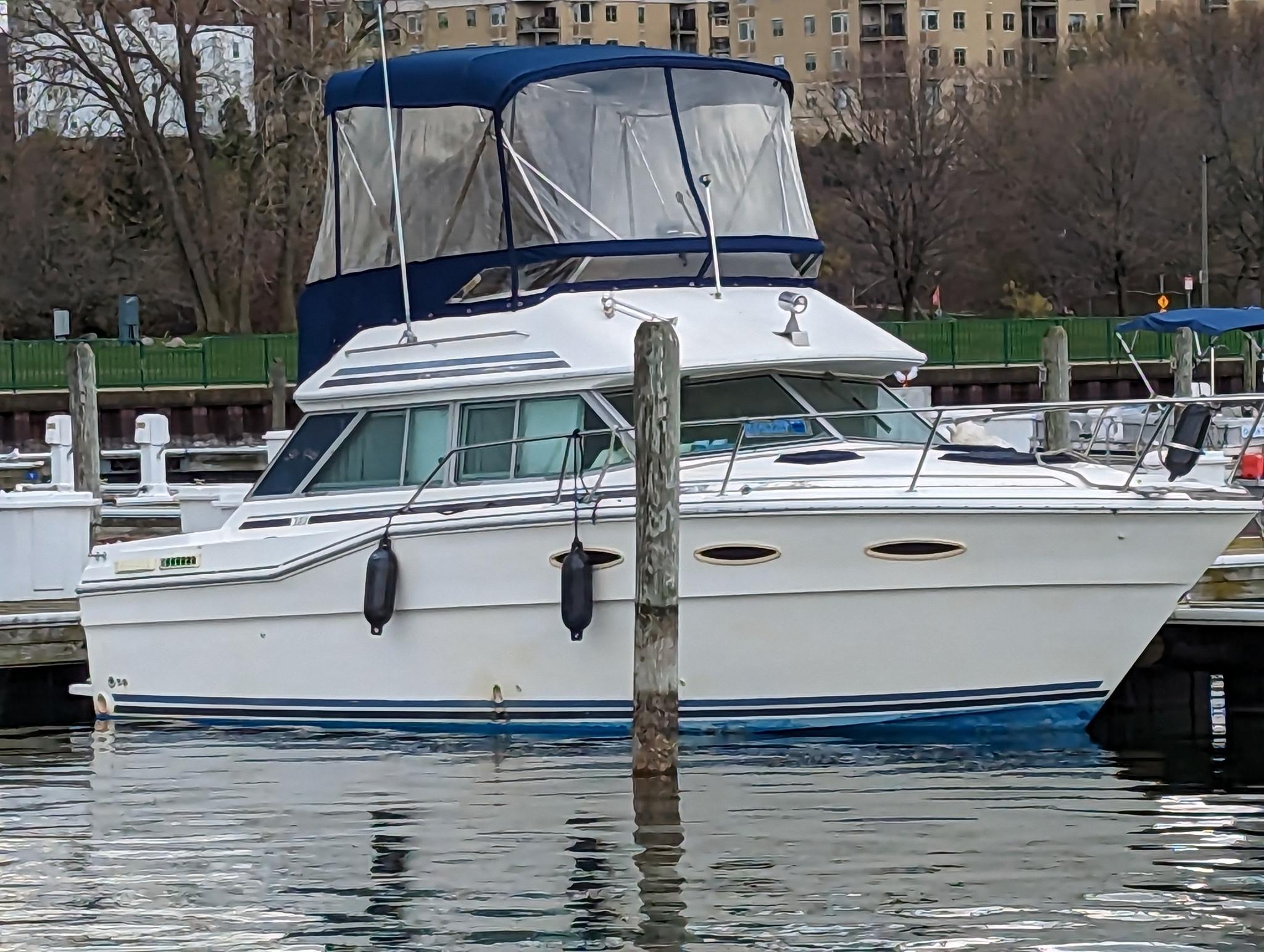 1986 Sea Ray 300 SD