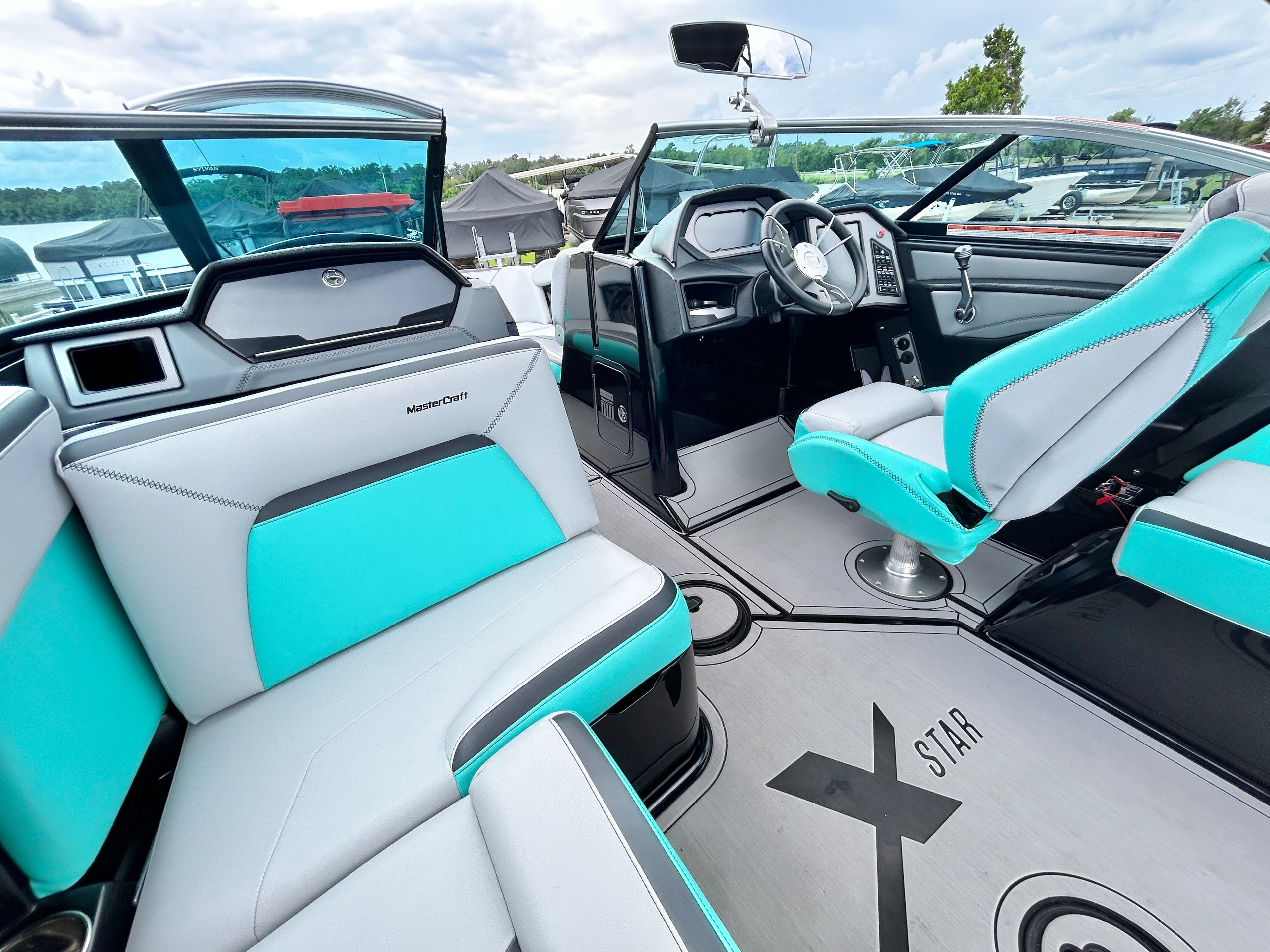 2019 MasterCraft XStar - 40