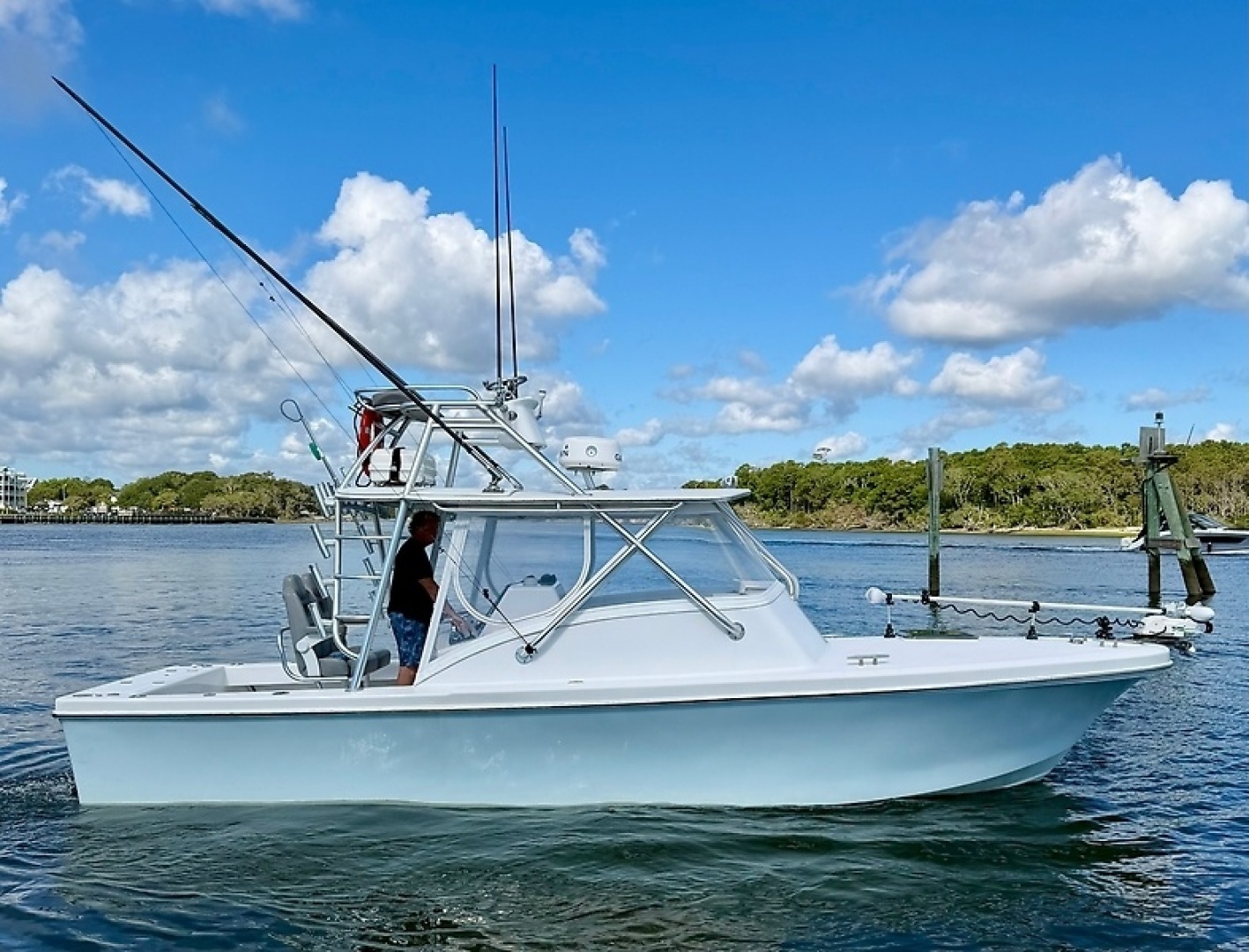 1973 Custom Carolina 27 National - Image 8