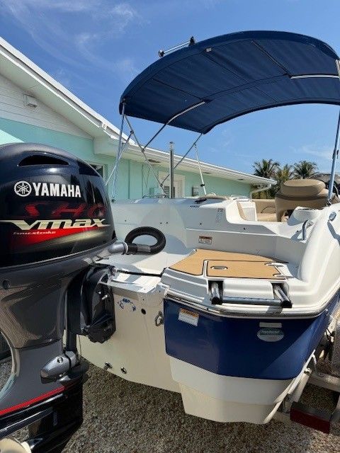 Nautic 203SC 2020 boat with Yamaha VMAX engine and sun canopy.