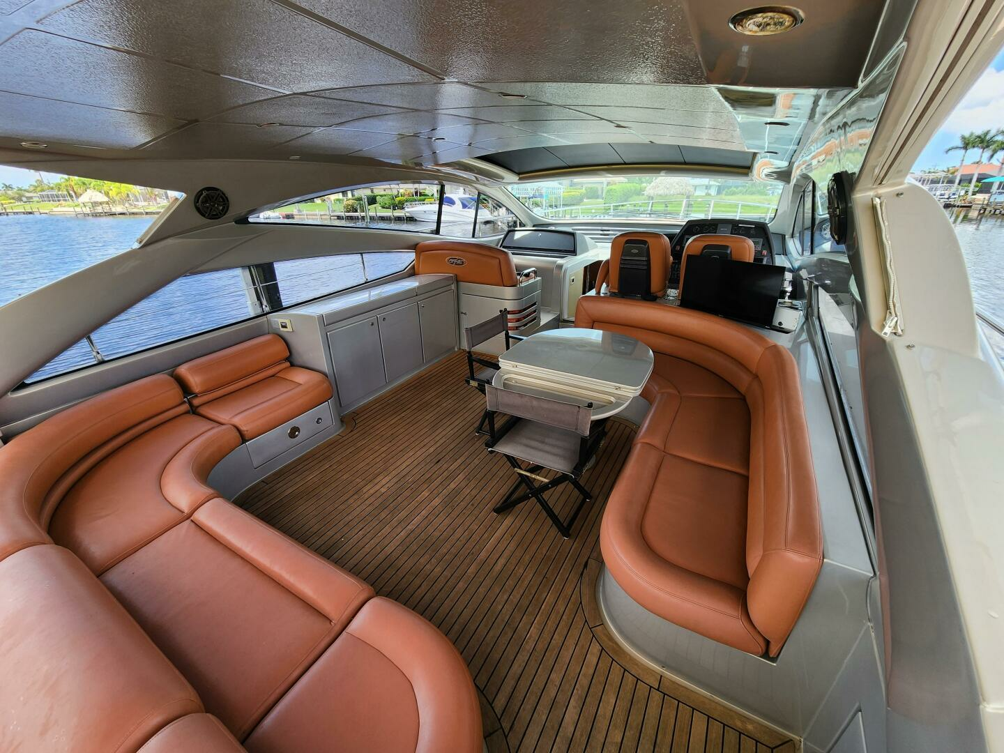 2006 Pershing — - Image 6