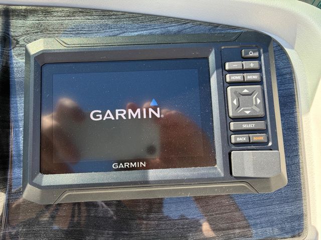 2026 Tahoe 2185 LTZ Quad Lounger - 33