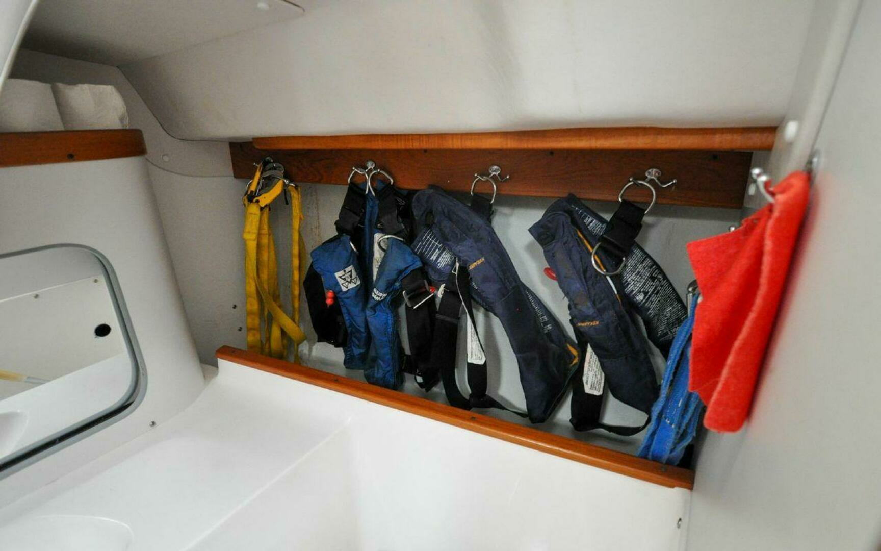 2000 J Boats J/42 - Image 99