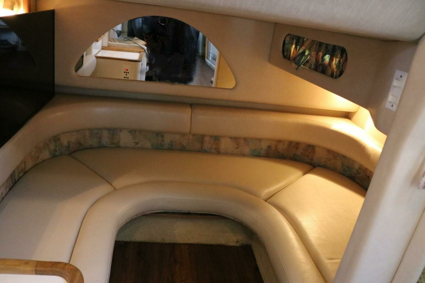 1996 Sea Ray Sundancer - Image 23