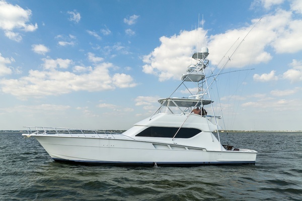 2002 Hatteras 60 Convertible