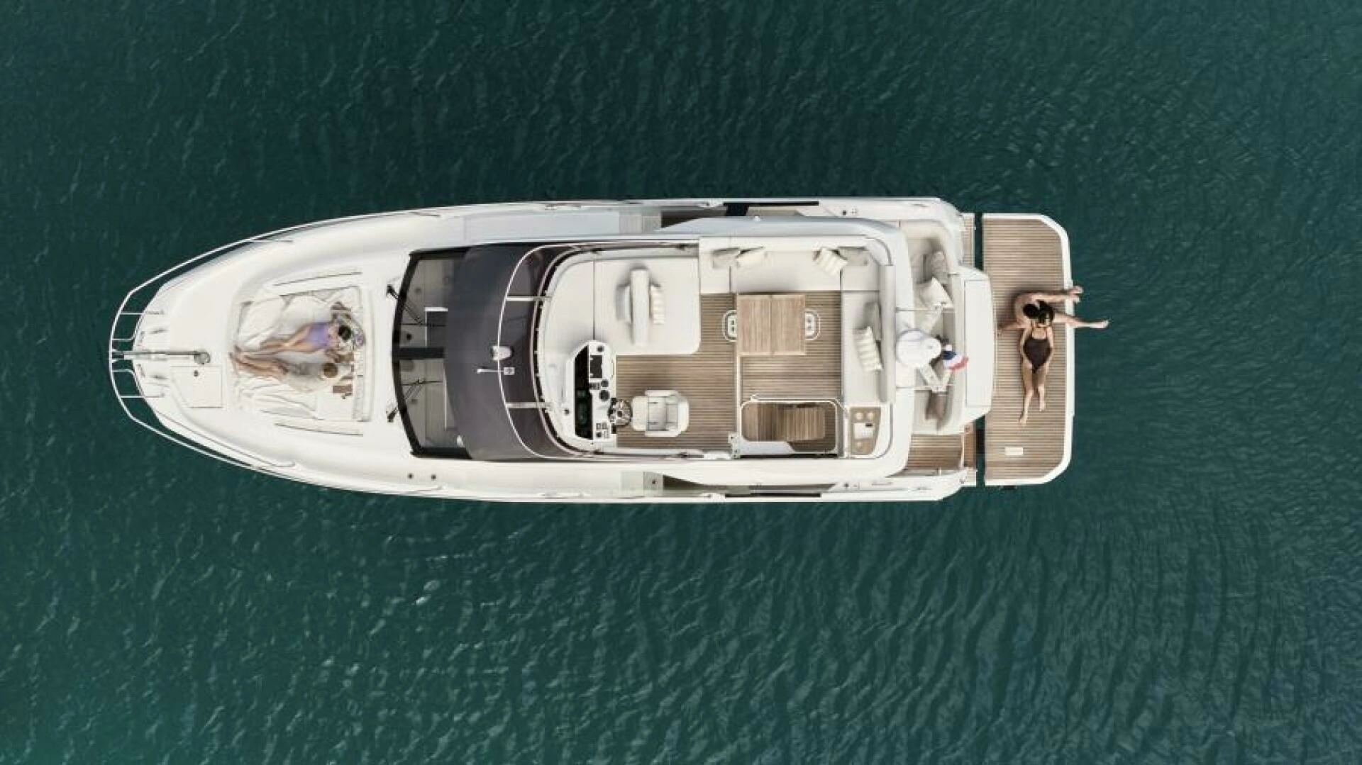 2027 Prestige F4.3 - Image 23