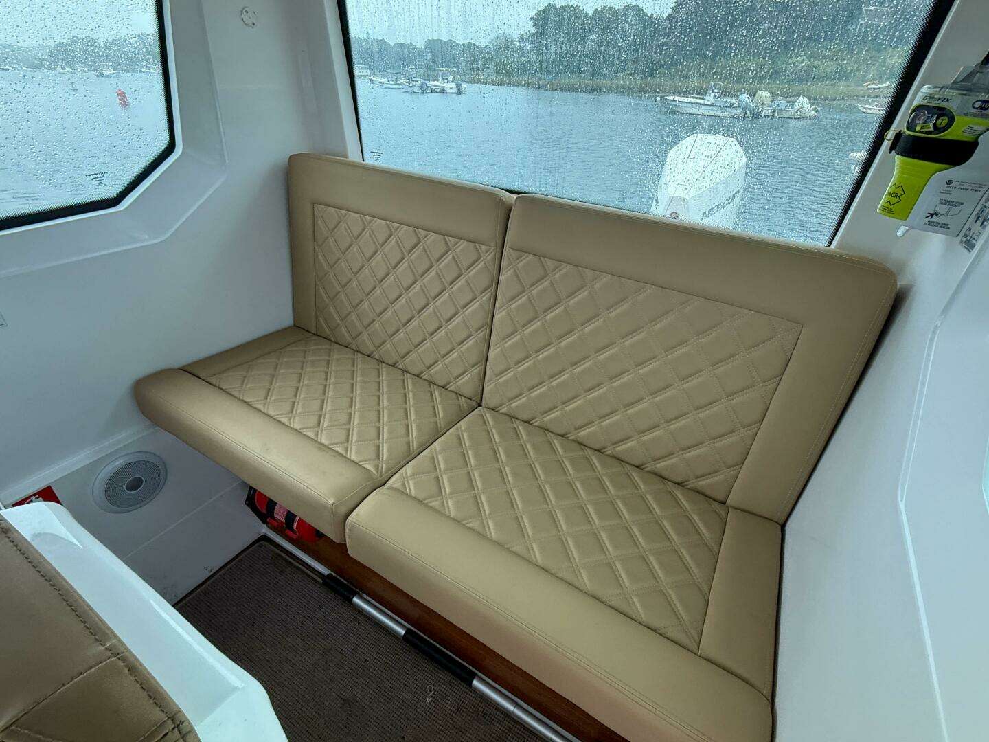 2020 Axopar 28 Cabin w/Wet Bar - Image 26