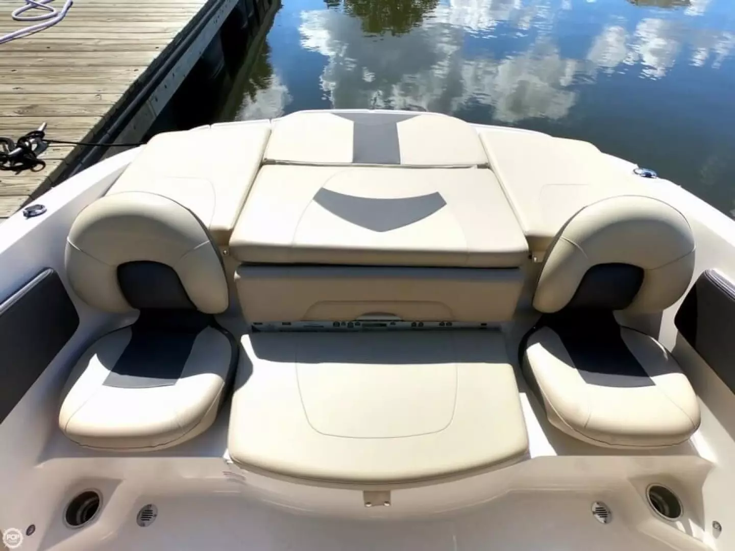2014 Chaparral 21 Ski & Fish H20 - Image 8