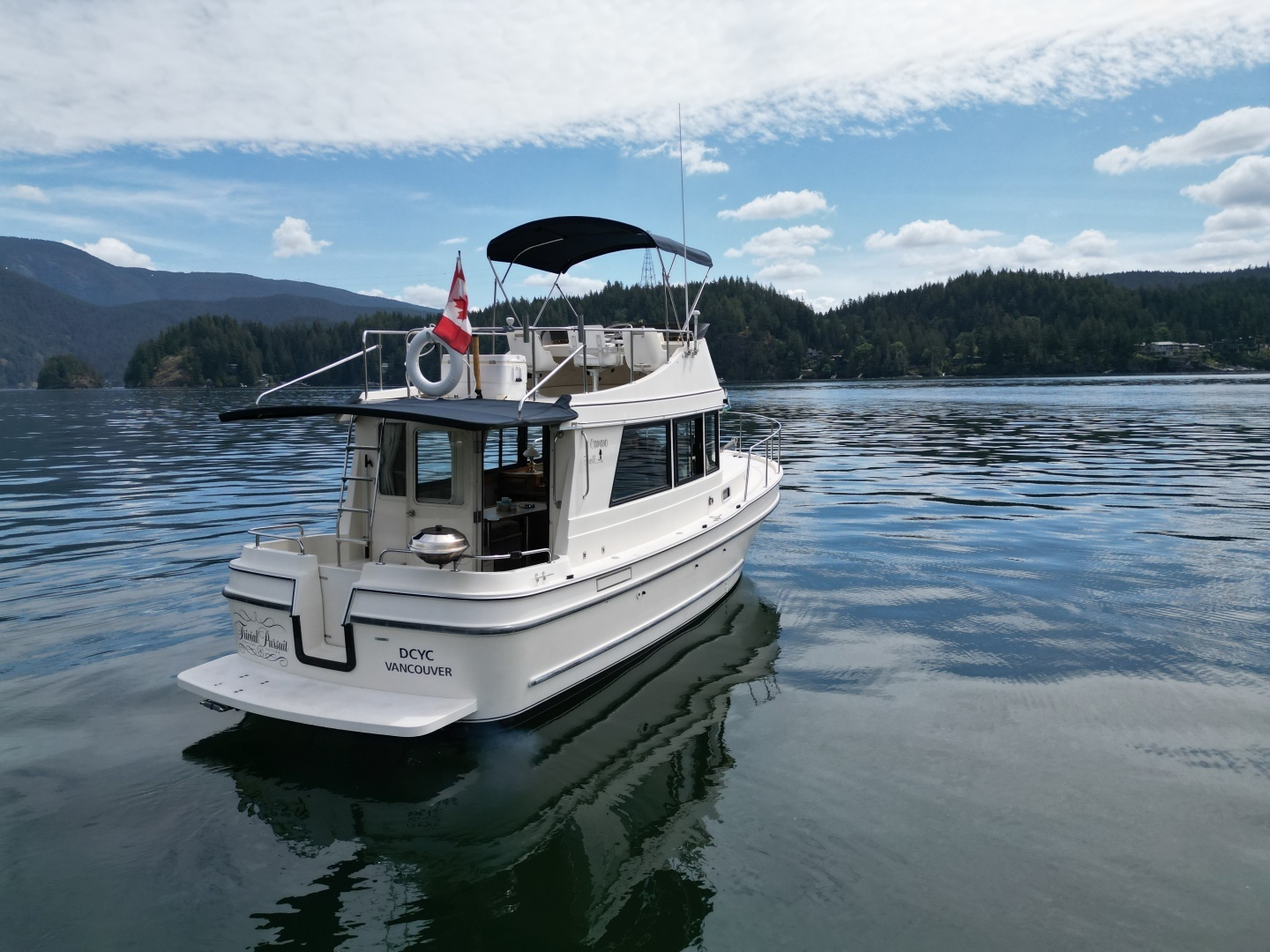 1994 Camano 31 Troll - Image 6