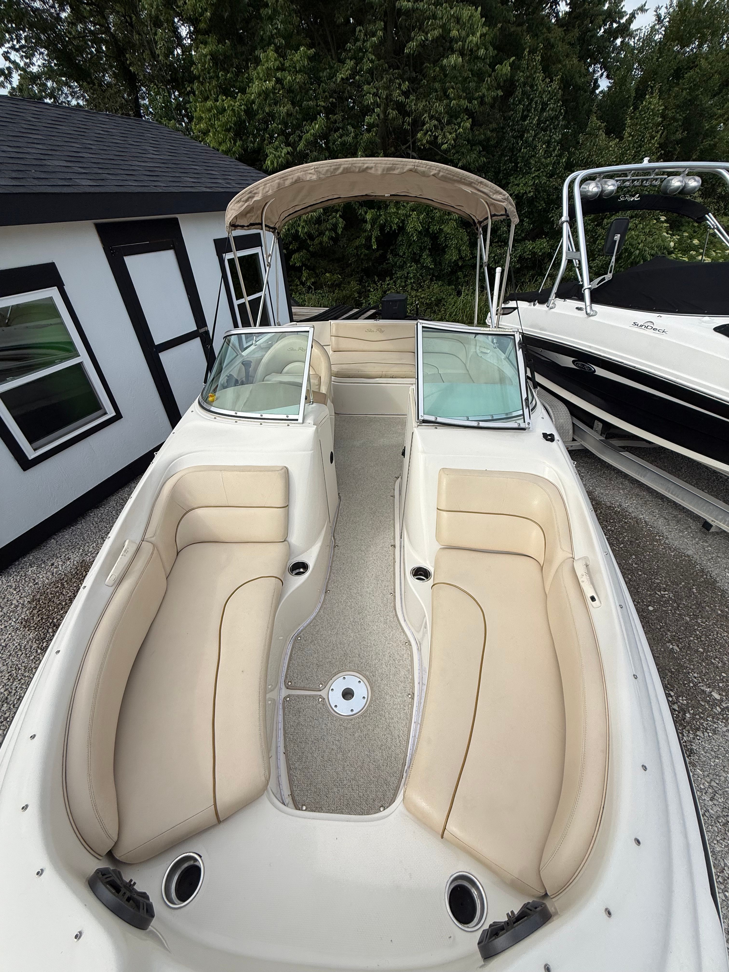 2001 Sea Ray 190 Sundeck - 9