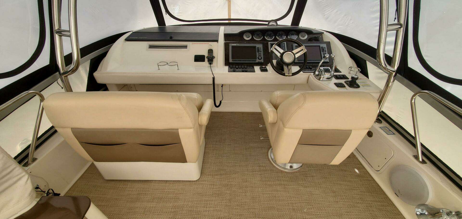 2012 Sea Ray 450 Sedan Bridge - Image 25