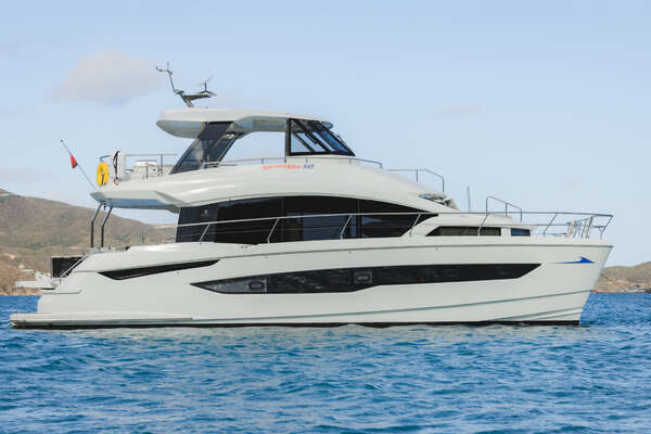 2024 Aquila 54 Yacht