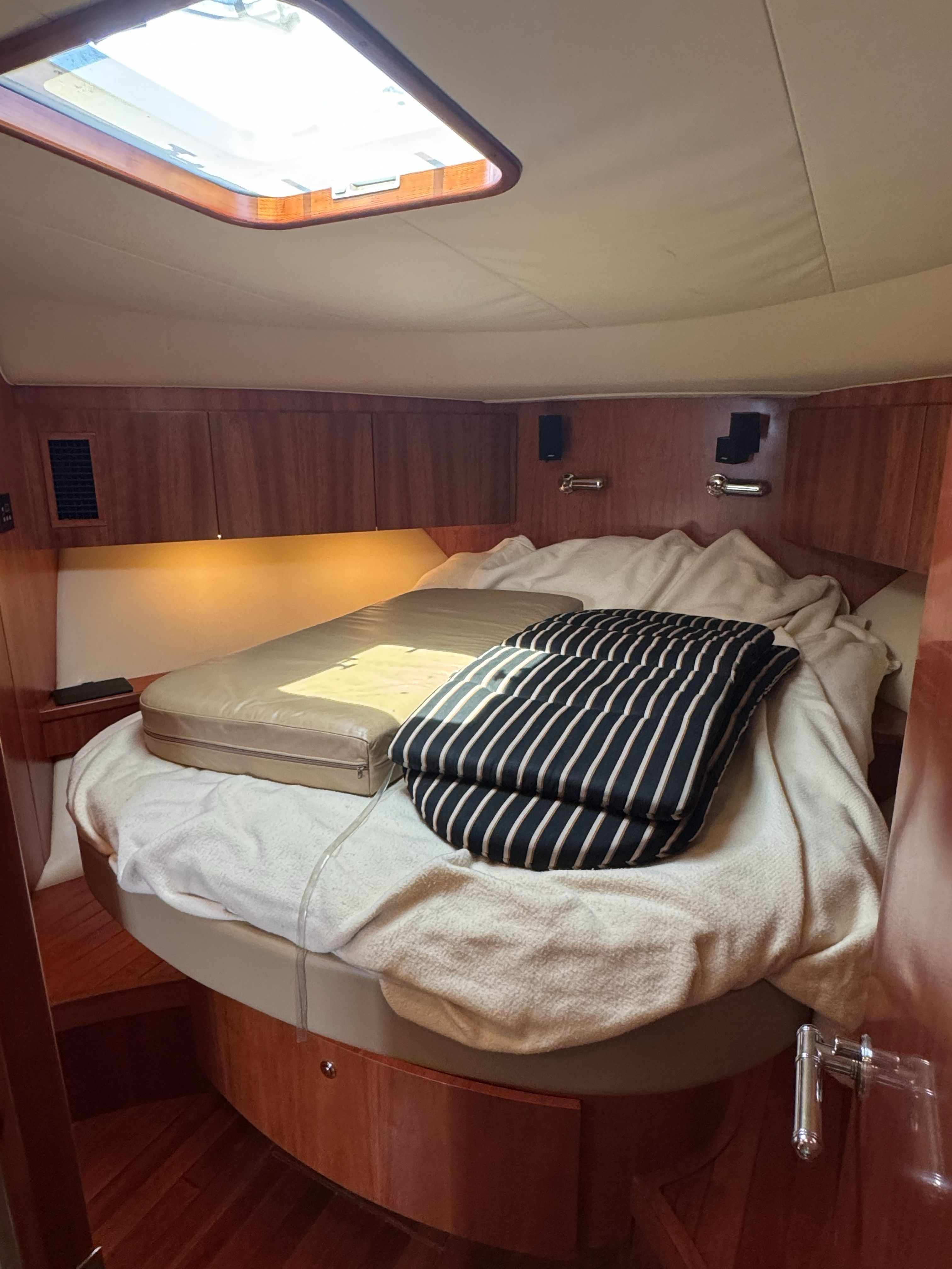 2003 Tiara Yachts 5000 Open - 124