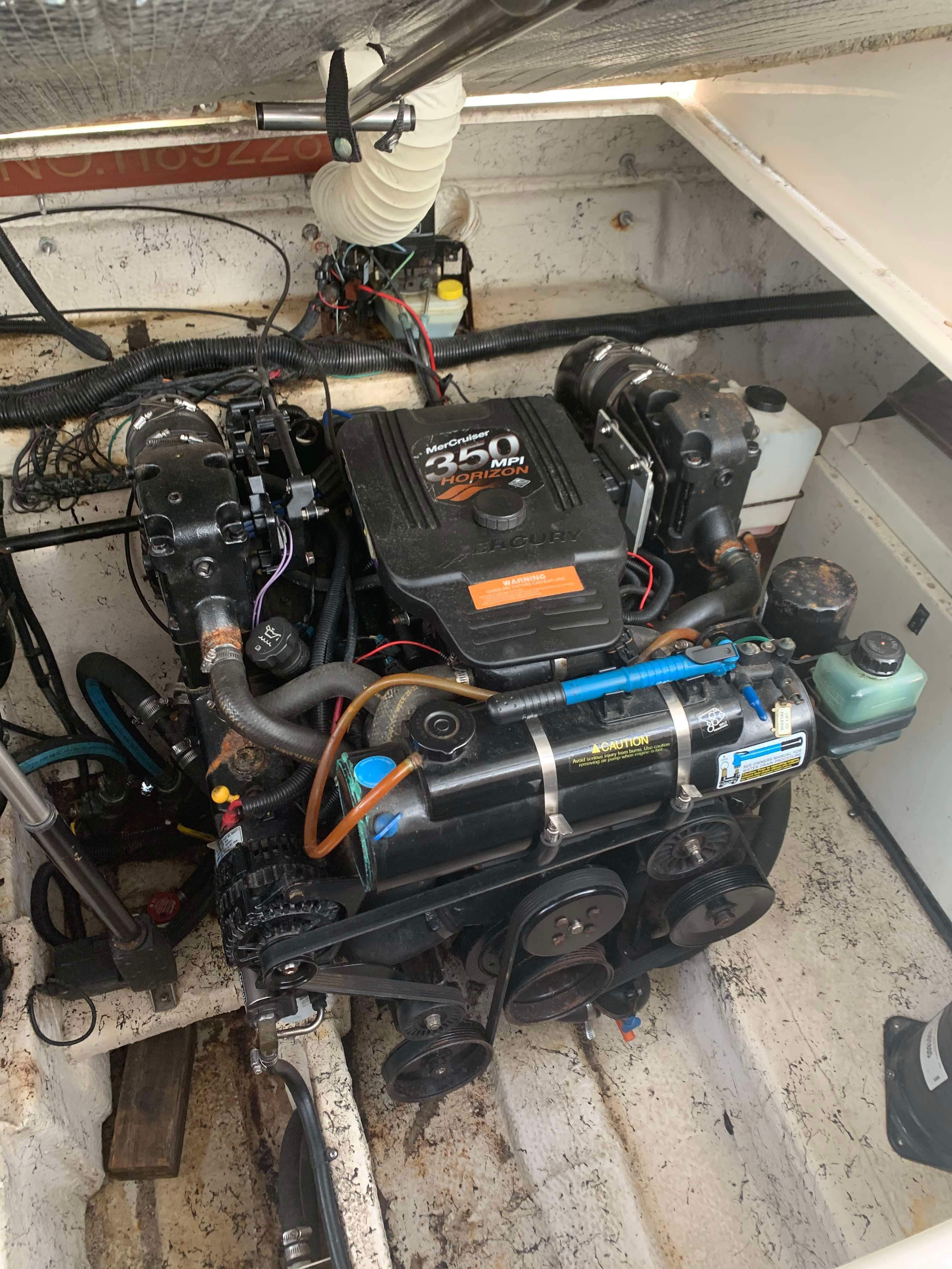 2003 Rinker Fiesta Vee 342 - 32