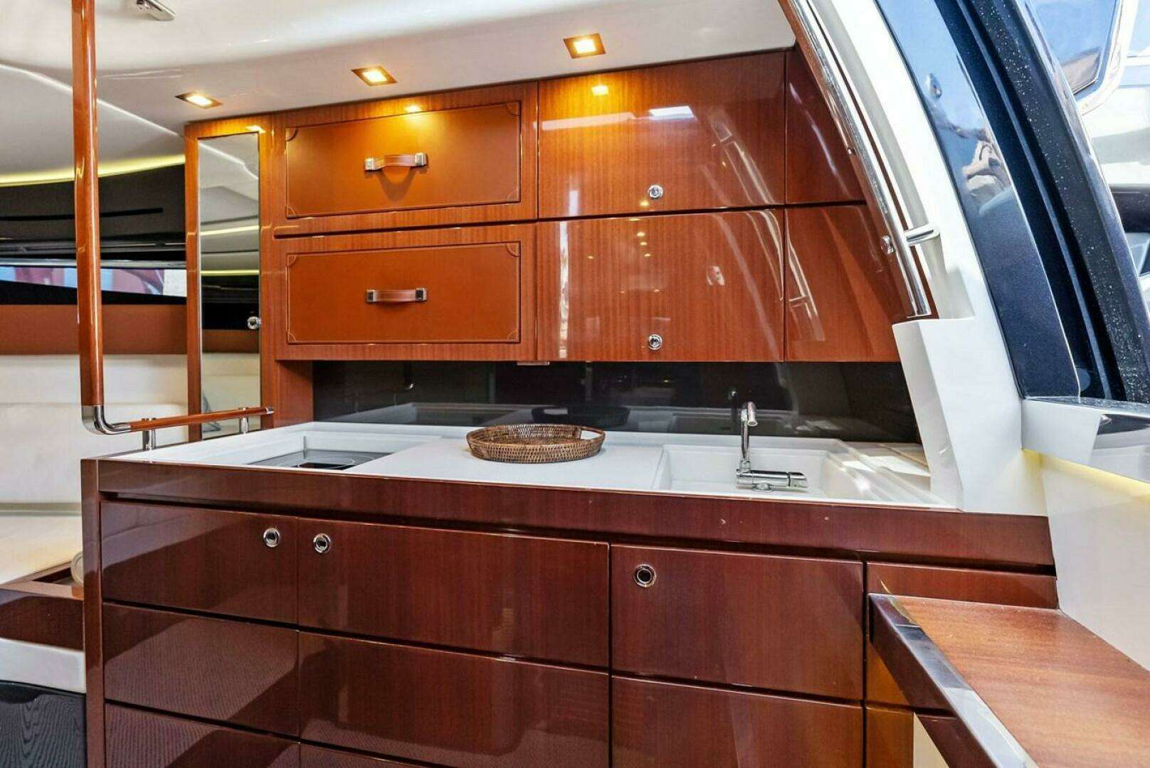 2017 Riva Rivamare - Image 17