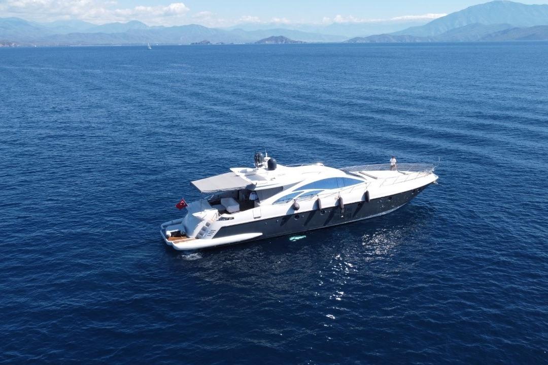 2007 Azimut 86S