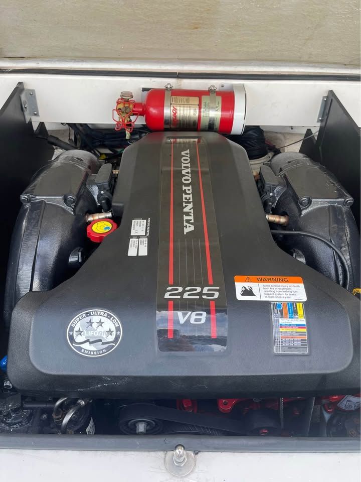 2014 Regal 2100 Bowrider - 4