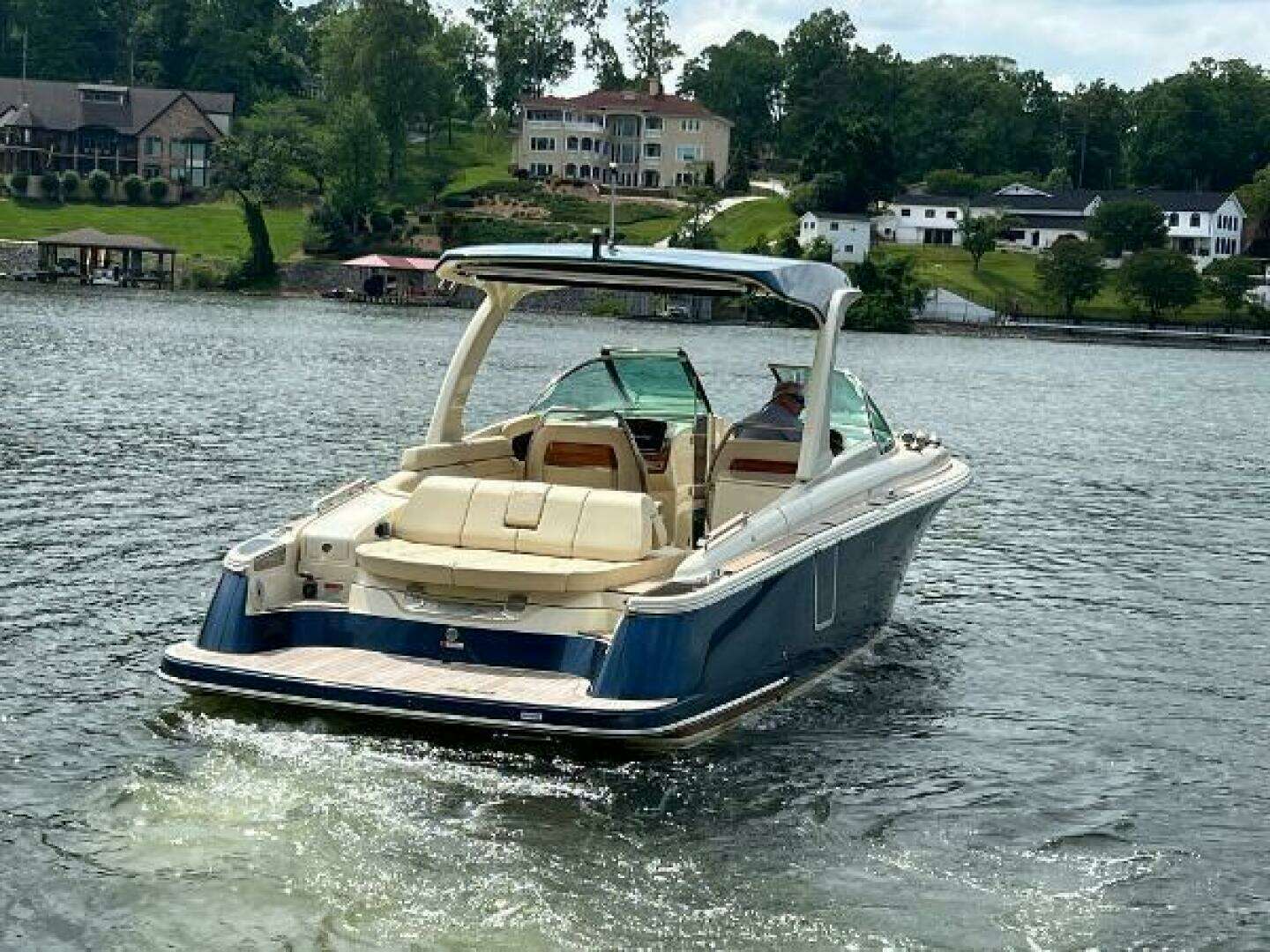 2020 Chris-Craft Launch 31 GT - Image 5