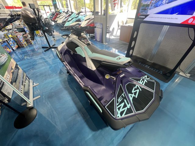 2025 Yamaha WaveRunner JetBlaster LTD - 12