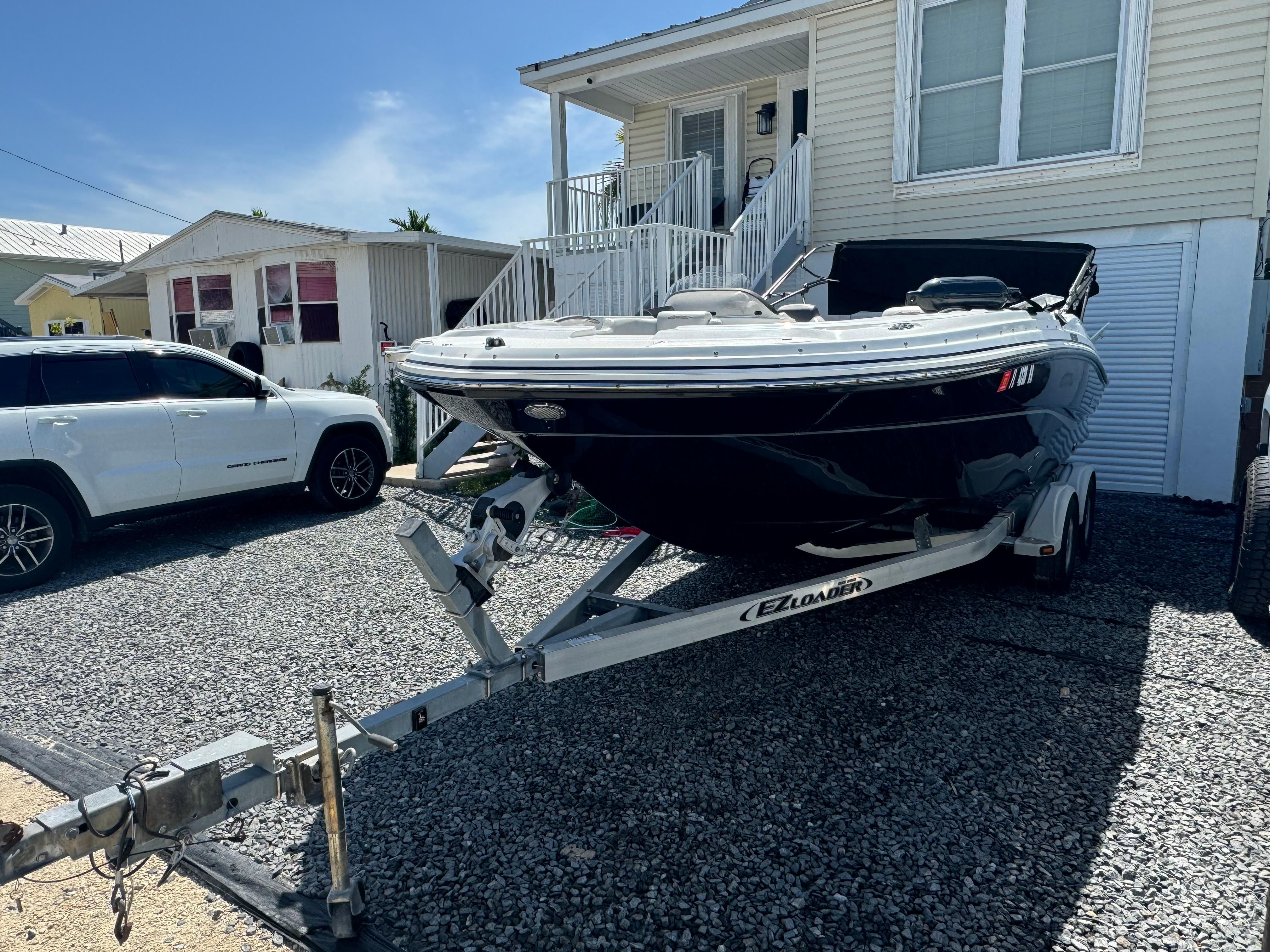 2017 Hurricane SunDeck Sport 203 OB - 7