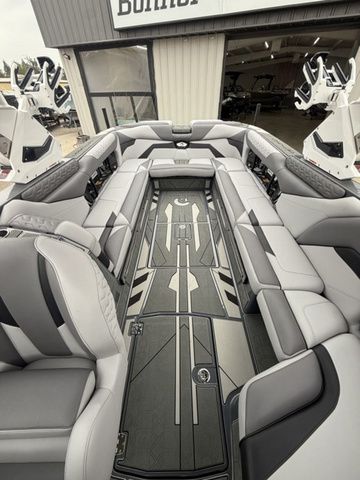 2026 Centurion Ri265 - 11