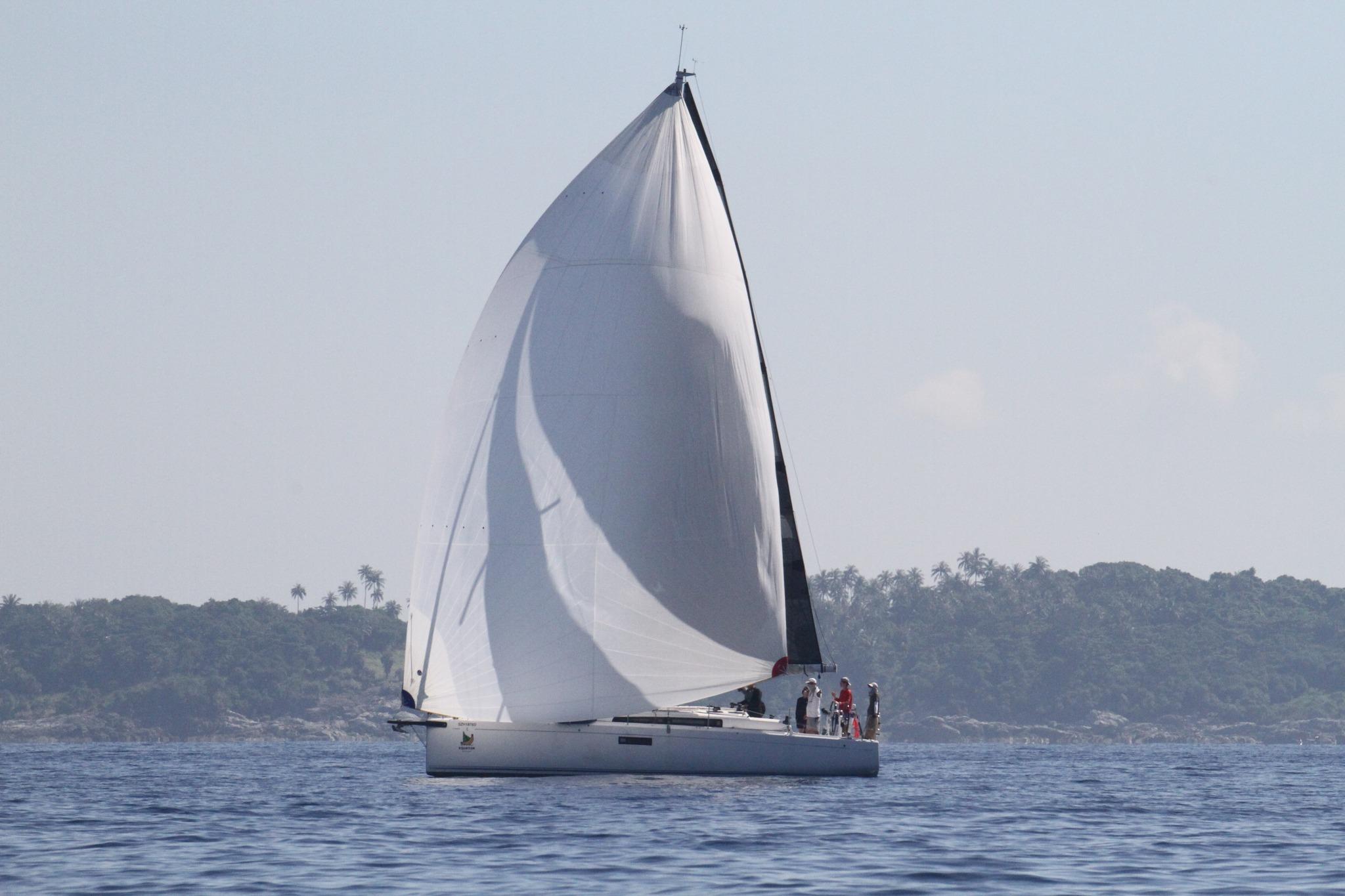2023 Beneteau First 36