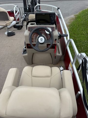 2024 Sun Tracker 16XL BASS BUGGY - 5