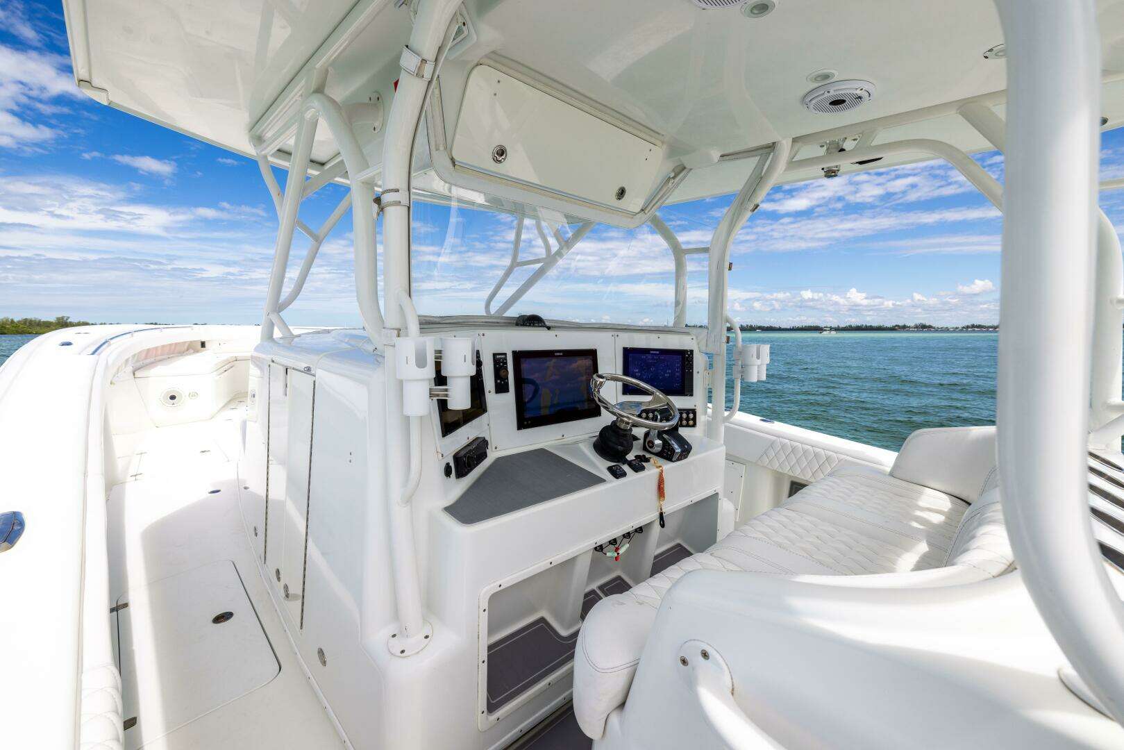 2009 Yellowfin — - Image 36