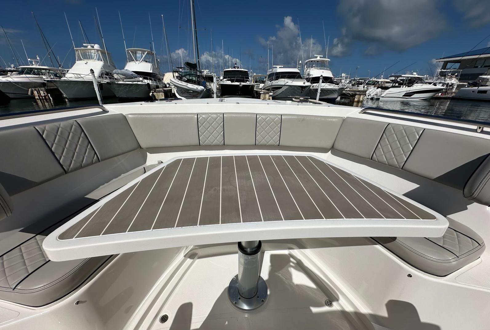 2023 Pursuit S 358 Sport - 91