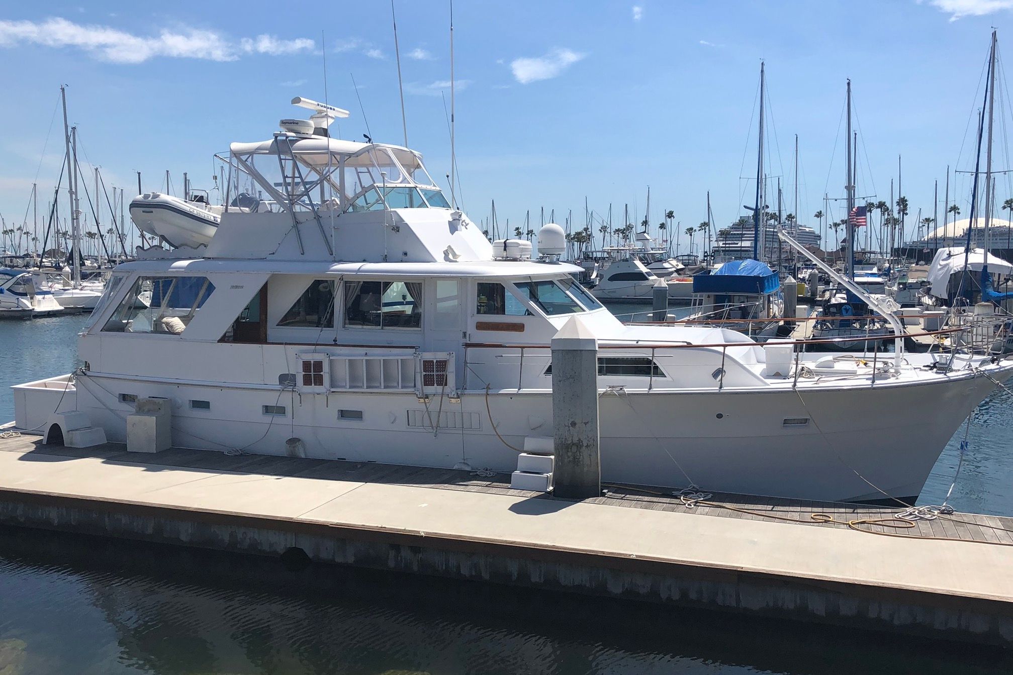 1969 Hatteras 53
