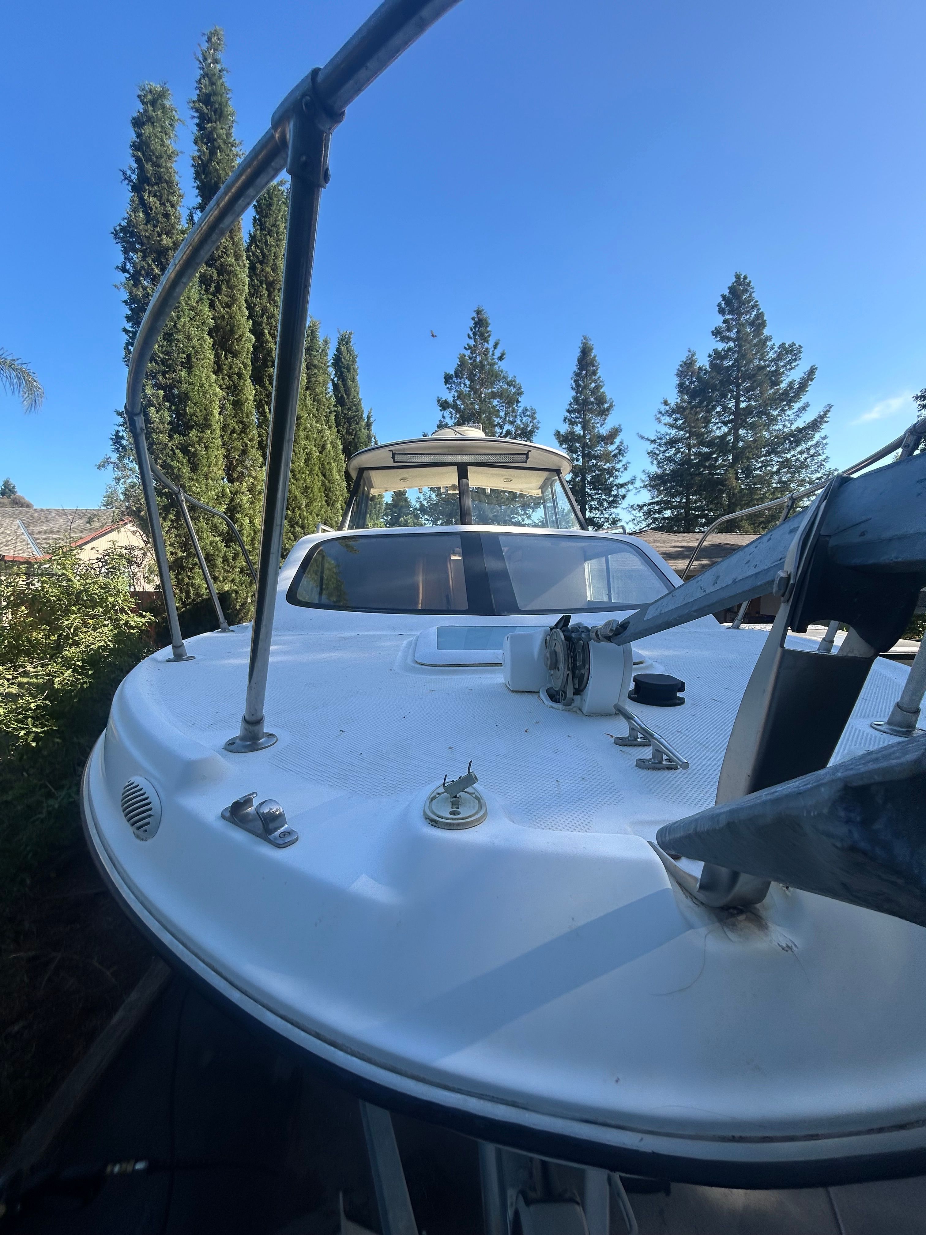 2005 Bayliner Classic 242
